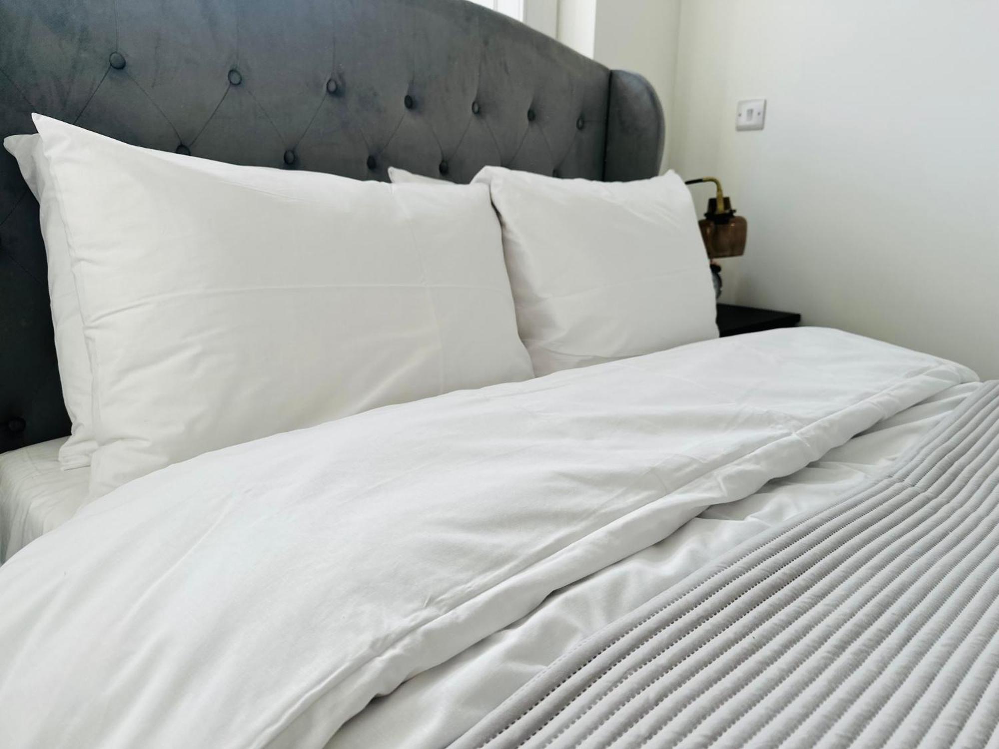 Barnet House Serviced Apartments Данфермлин Экстерьер фото