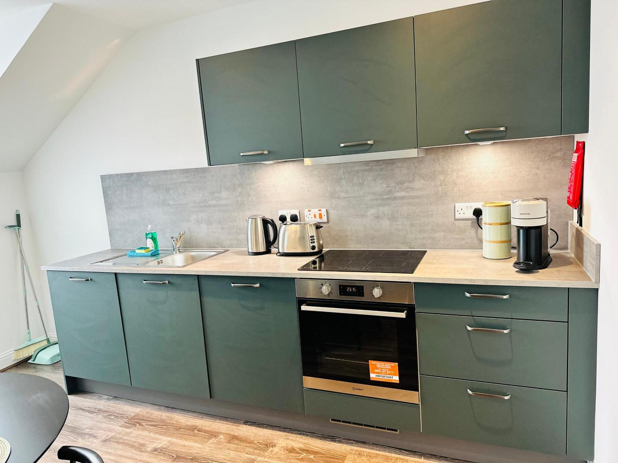 Barnet House Serviced Apartments Данфермлин Экстерьер фото