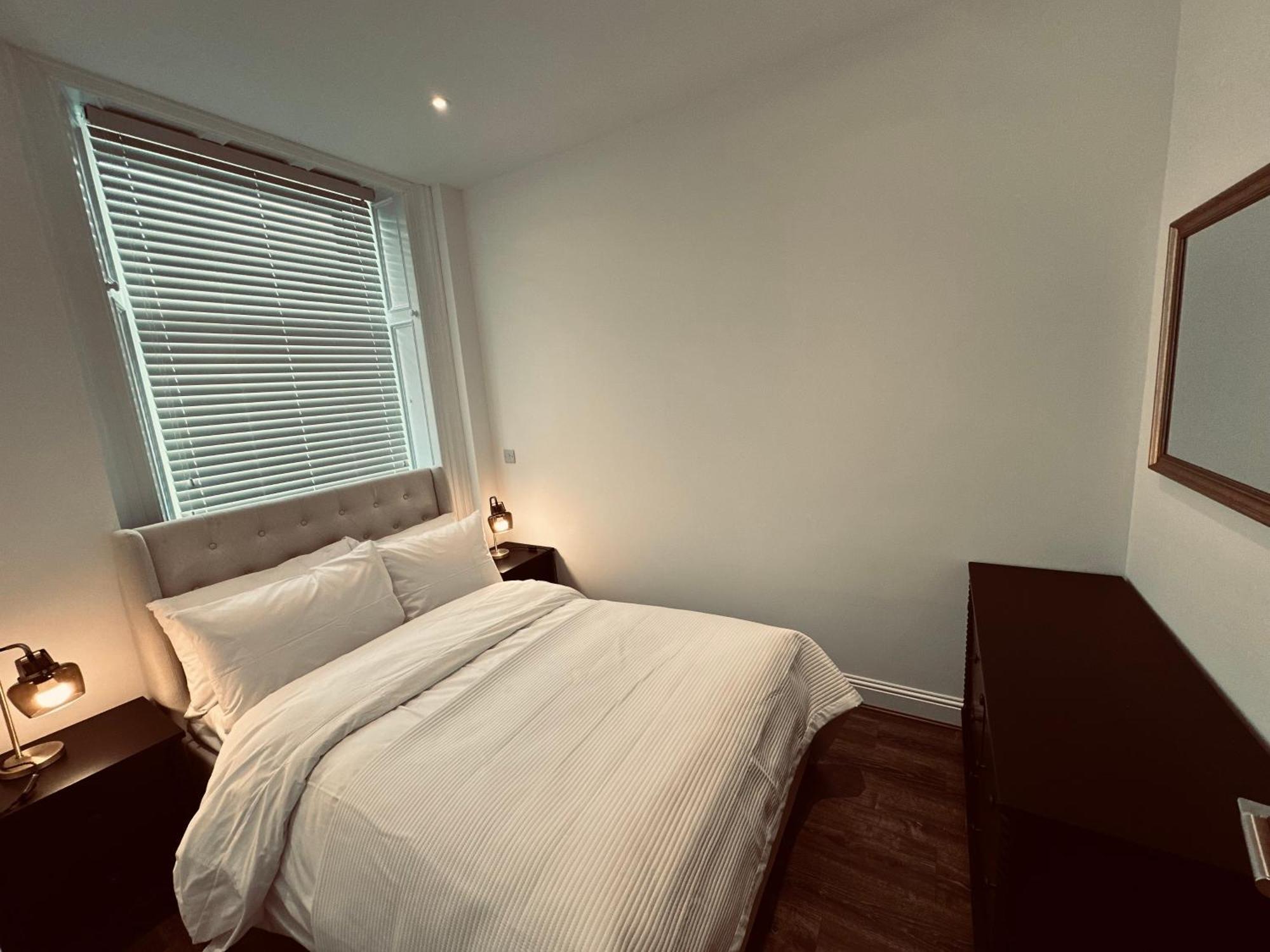 Barnet House Serviced Apartments Данфермлин Экстерьер фото